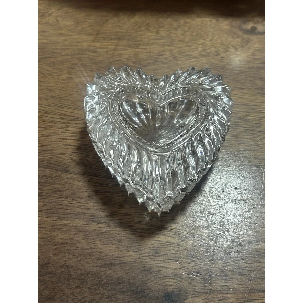 Clear Glass Heart Trinket Box Pre Owned